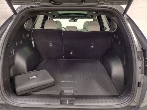 New 2026 Hyundai Tucson Limited image 17