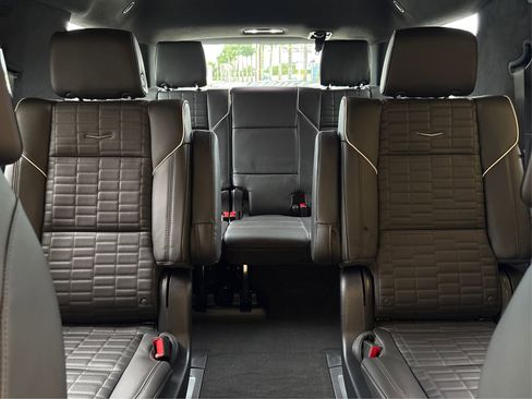New 2026 Cadillac Escalade Platinum Sport AWD/4WD image 17
