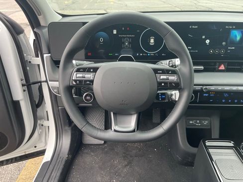 New 2025 Hyundai Ioniq 5 SEL AWD/4WD image 11