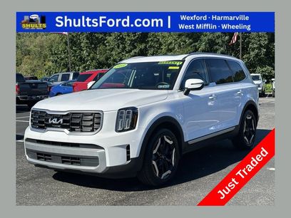 Used 2023 Kia Telluride S w/ S Sunroof Package