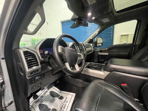 Used 2019 Ford F250 Lariat w/ Lariat Ultimate Package image 25