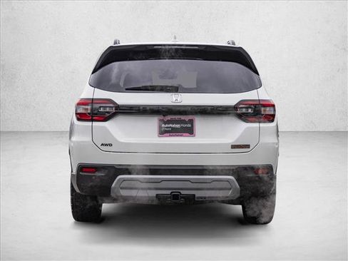 New 2025 Honda Pilot TrailSport image 6