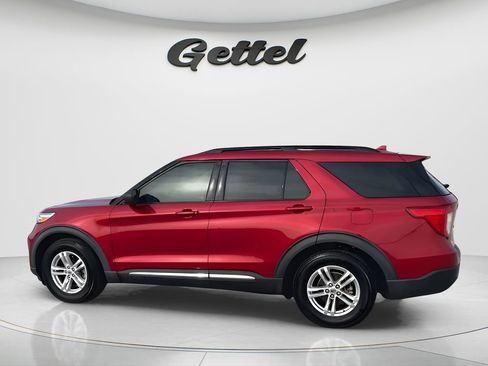 Used 2020 Ford Explorer XLT w/ Equipment Group 202A image 7