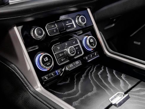 Used 2023 GMC Yukon Denali w/ Denali Reserve Package image 51