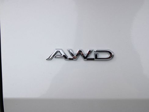 New 2026 Toyota Grand Highlander Platinum image 19