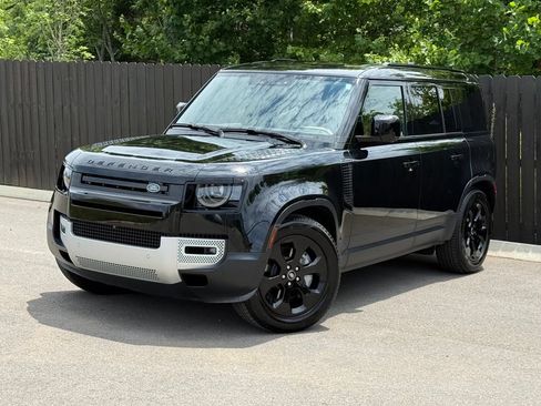 Used 2025 Land Rover Defender 110 S AWD/4WD image 1