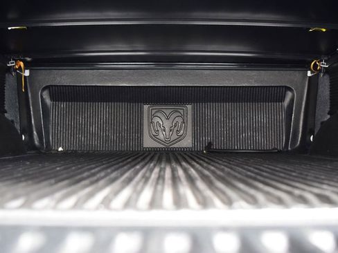 Used 2017 RAM 2500 Laramie w/ Sport Appearance Group AWD/4WD image 19