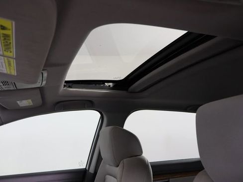 Used 2018 Honda CR-V EX image 24