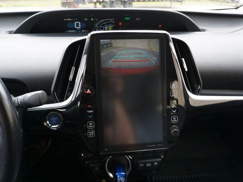 Used 2021 Toyota Prius Prime XLE FWD image 38