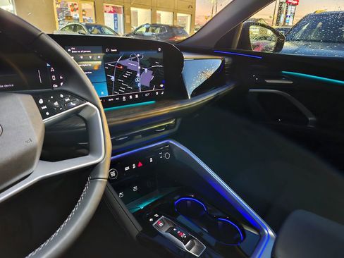 Certified 2025 Audi Q5 Premium Plus w/ Premium Plus image 10