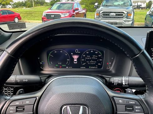 Certified 2024 Honda Accord Sport image 13