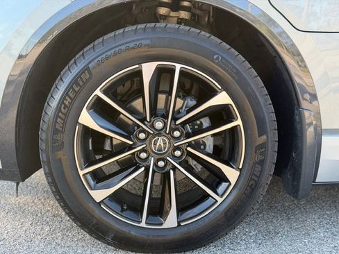 Used 2024 Acura ZDX A-Spec image 9