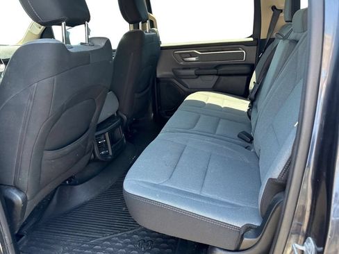 Used 2020 RAM 1500 Lone Star RWD image 12