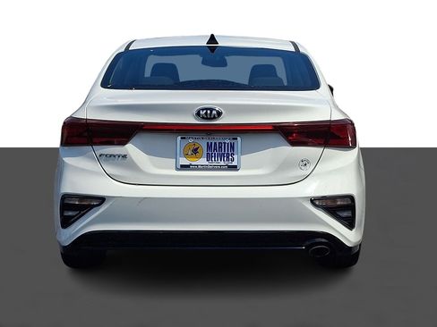 Used 2019 Kia Forte LXS FWD image 5