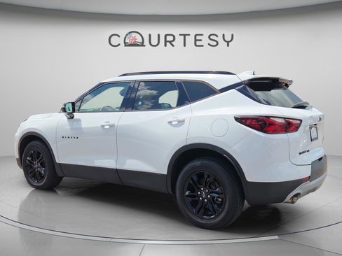 Used 2021 Chevrolet Blazer LT AWD/4WD image 3