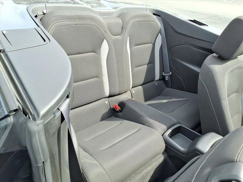 Used 2021 Chevrolet Camaro LT image 22