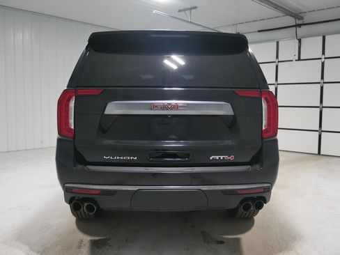 Used 2022 GMC Yukon AT4 w/ Max Trailering Package image 6