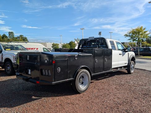 New 2026 Ford F450 XL image 2