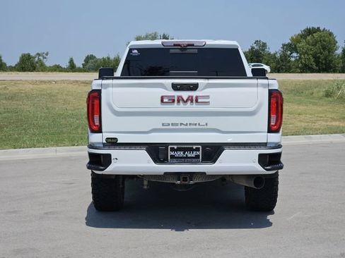 Used 2020 GMC Sierra 2500 Denali w/ Denali Ultimate Package AWD/4WD image 6