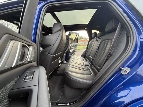 Used 2020 BMW X5 M Competition w/ Executive Package image 26