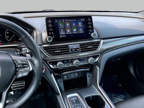 Used 2022 Honda Accord Sport image 7