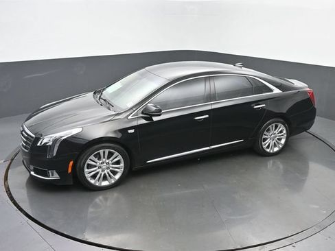 Used 2018 Cadillac XTS Luxury FWD image 38