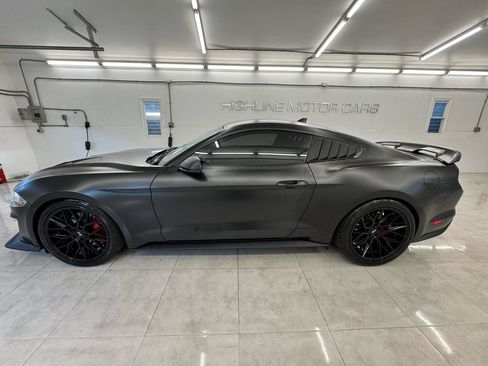 Used 2020 Ford Mustang GT RWD image 9