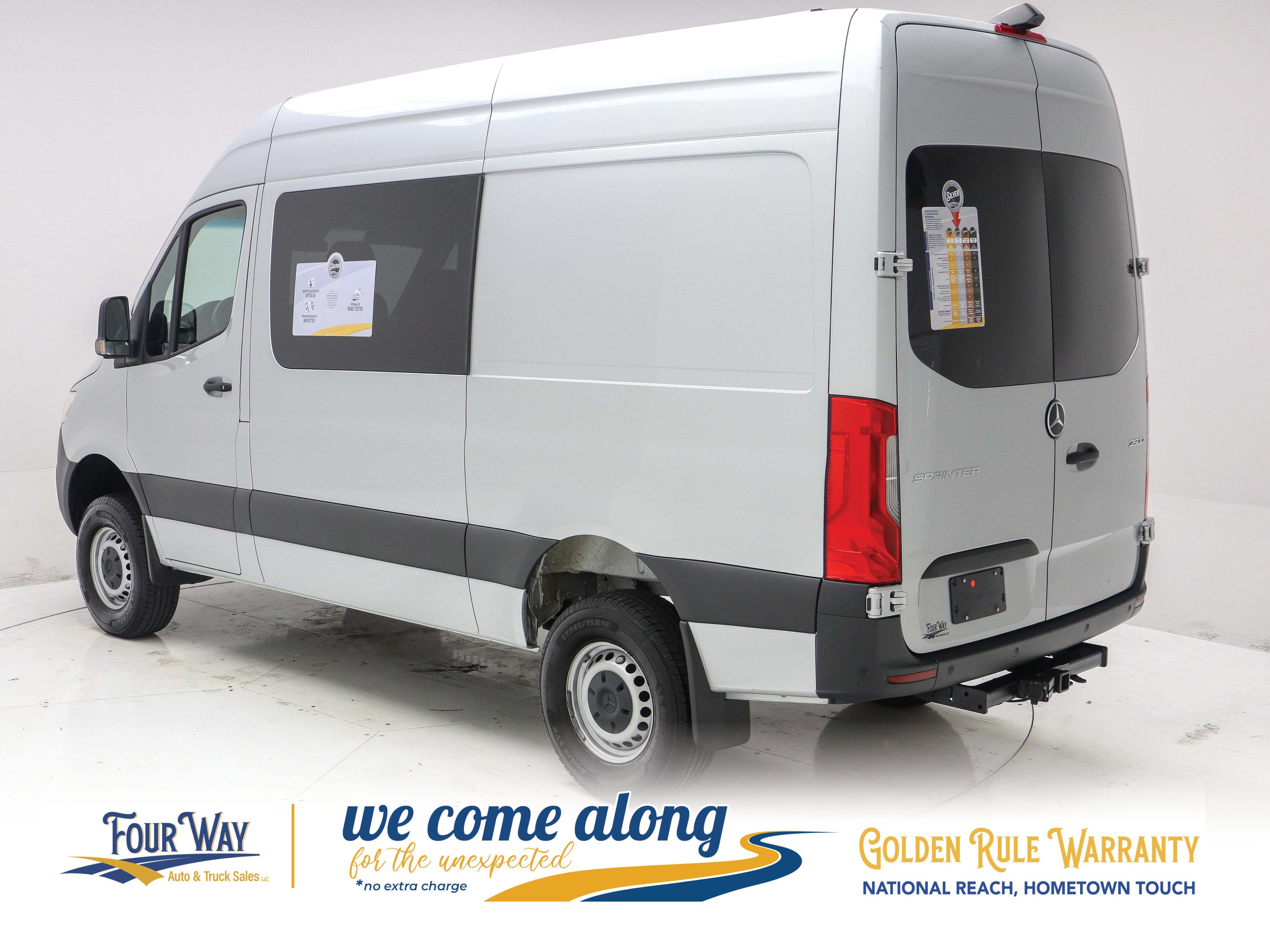 Used 2019 Mercedes-Benz Sprinter 4x4 144 image 6