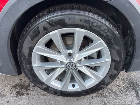 Used 2018 Volkswagen Golf Alltrack S AWD/4WD image 24