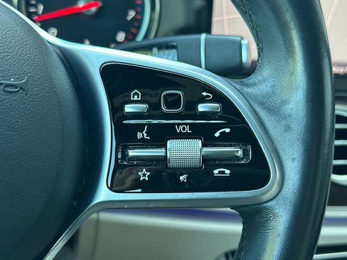 Used 2019 Mercedes-Benz E 300 image 28