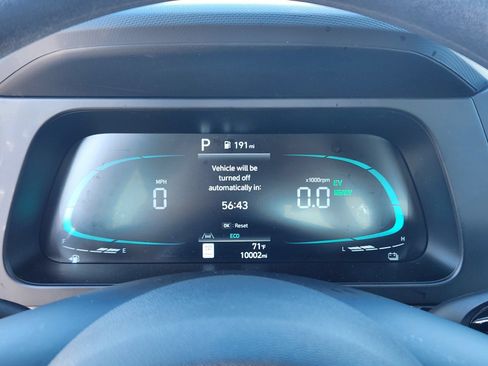 Used 2025 Hyundai Elantra Hybrid FWD image 22