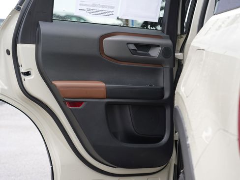 Used 2025 Ford Bronco Sport Outer Banks w/ Outer Banks Tech Package+ image 22