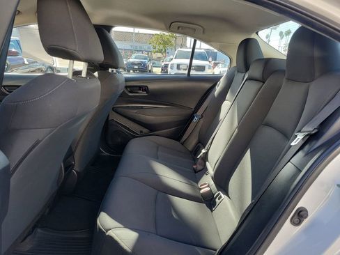 Used 2022 Toyota Corolla LE image 13
