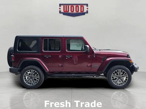 Used 2021 Jeep Wrangler Unlimited Sport AWD/4WD image 2