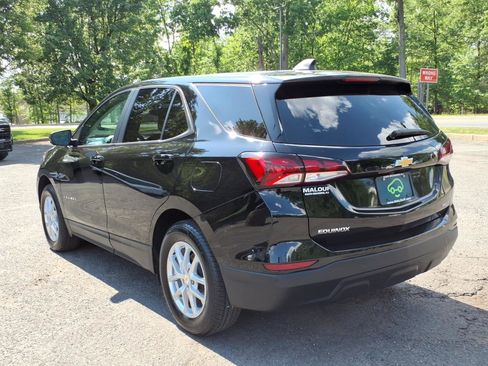 Certified 2024 Chevrolet Equinox LS w/ LS Convenience Package AWD/4WD image 5
