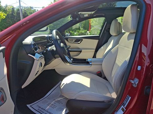 Used 2024 Mercedes-Benz C 300 4MATIC Sedan image 13