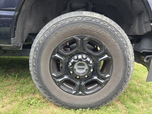 Used 2023 Ford F250 XL w/ STX Appearance Package AWD/4WD image 9