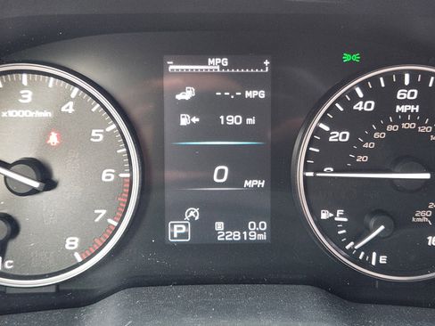 Used 2020 Subaru Outback Premium image 9