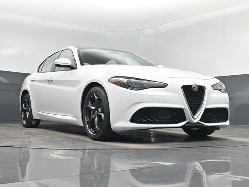 Used 2018 Alfa Romeo Giulia Ti Sport w/ Quick Order Package 22S Sport image 46