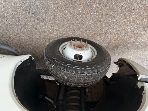 Used 2012 Ford F350 XL w/ PWR Equipment Group image 9