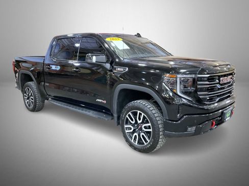 Certified 2025 GMC Sierra 1500 AT4 w/ AT4 Premium Package image 3