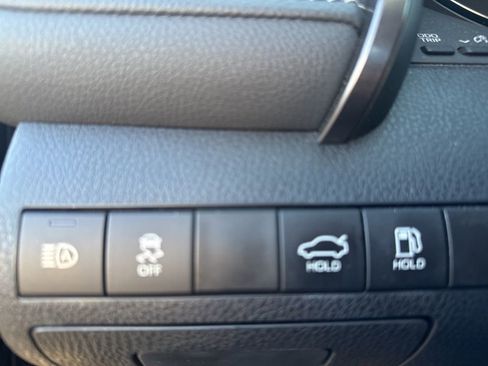 Used 2024 Toyota Camry SE w/ Convenience Package image 43