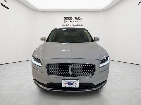 Used 2022 Lincoln Nautilus Reserve FWD image 32