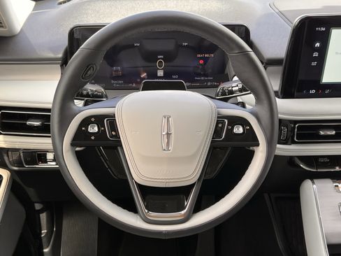 New 2025 Lincoln Aviator Reserve w/ Equipment Group 201A AWD/4WD image 10
