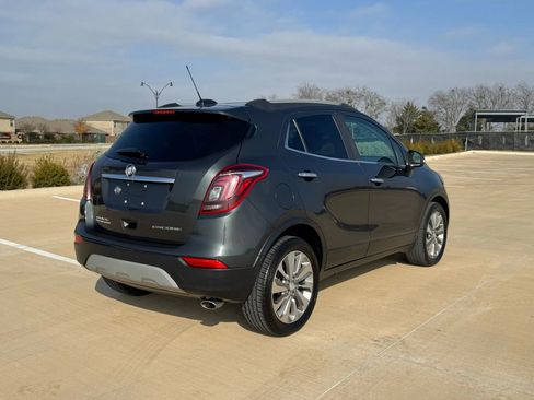 Used 2018 Buick Encore Preferred image 4