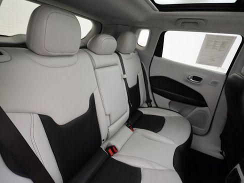 Used 2021 Jeep Compass Limited w/ Sun and Sound Group image 23