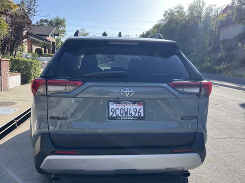 Used 2020 Toyota RAV4 Adventure AWD/4WD image 5