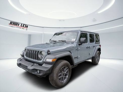 New 2026 Jeep Wrangler Unlimited Sport AWD/4WD image 7