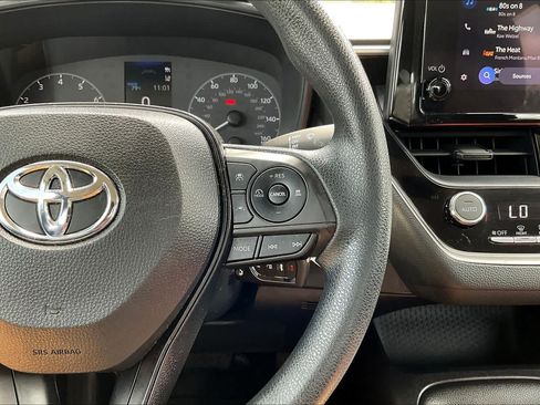 Used 2023 Toyota Corolla LE FWD image 24