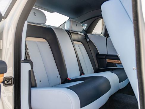 Used 2022 Rolls-Royce Ghost w/ Ghost Package image 31